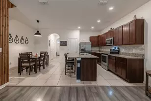 3327 Pleasant Willow Ct, Brandon, FL 33511 - Photo 11