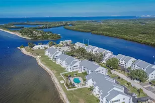 813 Bahia Del Sol Dr, Ruskin, FL 33570 - Photo 69