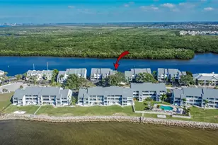 813 Bahia Del Sol Dr, Ruskin, FL 33570 - Photo 77