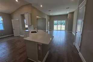 2194 Wise River Ln, Zephyrhills, FL 33541 - Photo 5