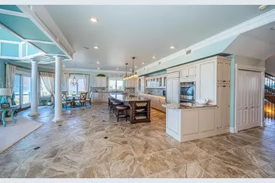 934 Eldorado Avenue, Clearwater Beach, FL 33767 - Photo 41