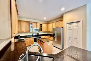 12905 Darby Ridge Dr, Tampa, FL 33624 - Photo 13