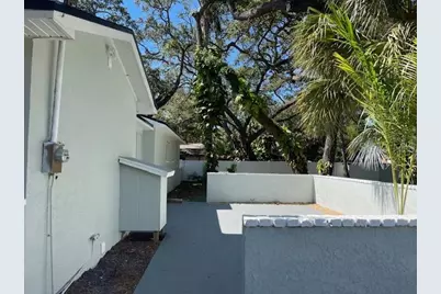 741 28th Avenue S, Saint Petersburg, FL 33705 - Photo 11