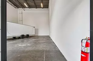 6500 Motor Enclave Wy, Tampa, FL 33610 - Photo 7