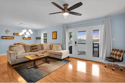 101 Pompano Drive SE #C, Saint Petersburg, FL 33705 - Photo 3