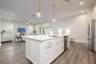 416 Indiana Ave, Crystal Beach, FL 34681 - Photo 11