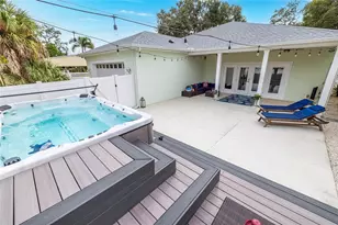 416 Indiana Ave, Crystal Beach, FL 34681 - Photo 45