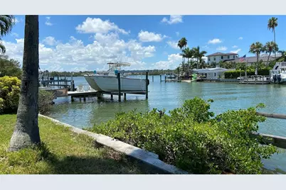 321 12th Avenue, Indian Rocks Beach, FL 33785 - Photo 1