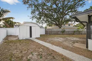 4928 Shetland Ave, Tampa, FL 33615 - Photo 41