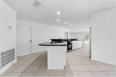 1106 Hummingbird Lane, Brandon, FL 33511 - Photo 9