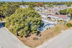 5209 Beacon Hill Dr, New Port Richey, FL 34652 - Photo 43