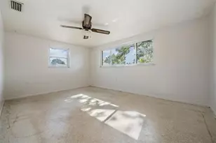 5209 Beacon Hill Dr, New Port Richey, FL 34652 - Photo 9