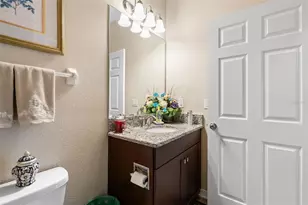 31046 Parrot Reef Ct, Wesley Chapel, FL 33545 - Photo 13