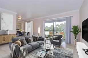 13693 Orange Sunset Dr, Tampa, FL 33618 - Photo 3