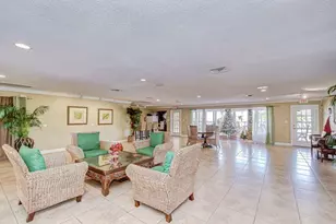 13693 Orange Sunset Dr, Tampa, FL 33618 - Photo 29