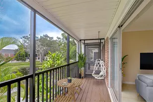 13693 Orange Sunset Dr, Tampa, FL 33618 - Photo 21