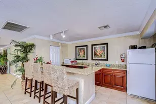 13693 Orange Sunset Dr, Tampa, FL 33618 - Photo 29