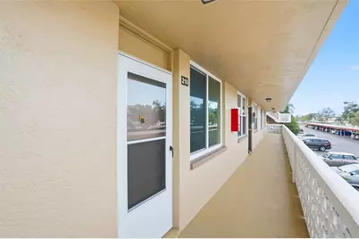 5095 Bay Street NE #210, Saint Petersburg, FL 33703 - Photo 3