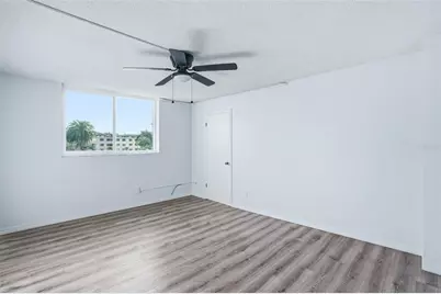 5095 Bay Street NE #210, Saint Petersburg, FL 33703 - Photo 19