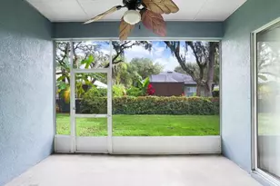 15451 Martinmeadow Dr, Lithia, FL 33547 - Photo 29