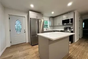 2484 Nash St, Clearwater, FL 33765 - Photo 7