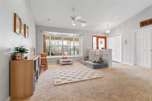 5301 Merrifield Ct, Spring Hill, FL 34608 - Photo 9