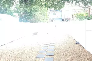 9807 N 52nd St, Temple Terrace, FL 33617 - Photo 17