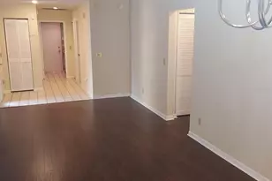 13804 Lazy Oak Dr, Tampa, FL 33613 - Photo 3