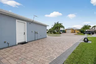 3287 Red Tail Hawk Dr, Polk City, FL 33868 - Photo 55