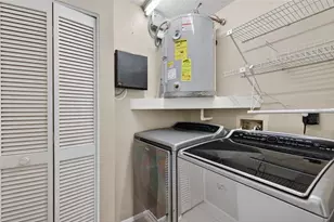 3581 Magnolia Ridge Cir, Palm Harbor, FL 34684 - Photo 21