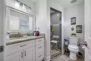 10202 N 16th St, Tampa, FL 33612 - Photo 25