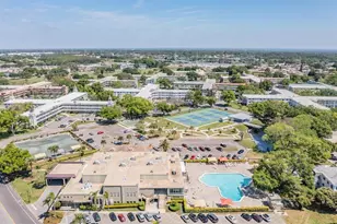 2000 World Pkwy Blvd, Clearwater, FL 33763 - Photo 27