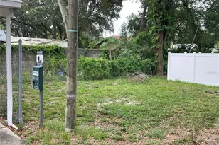 4015 N Seminole Ave, Tampa, FL 33603 - Photo 13