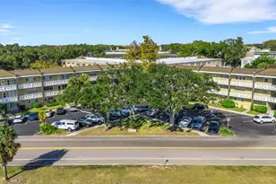 2416 World Pkwy Blvd, Clearwater, FL 33763 - Photo 37