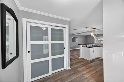 7217 6th Avenue N, Saint Petersburg, FL 33710 - Photo 7