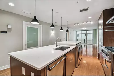 1120 E Kennedy Boulevard #1028, Tampa, FL 33602 - Photo 9