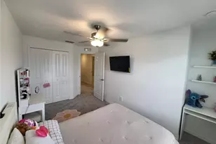 36480 Well Hill Wy, Zephyrhills, FL 33541 - Photo 11