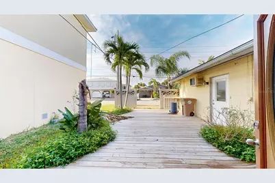 14906 N Bayshore Drive, Madeira Beach, FL 33708 - Photo 13