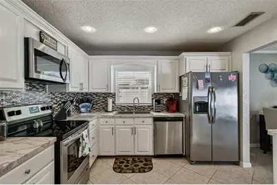 10038 82nd Lane, Seminole, FL 33777 - Photo 13