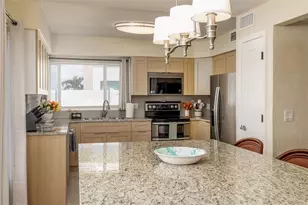 16114 5th St E, Redington Beach, FL 33708 - Photo 9