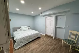 7050 48th St N, Pinellas Park, FL 33781 - Photo 3