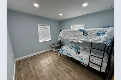 7050 48th Street N, Pinellas Park, FL 33781 - Photo 17