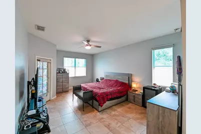 20330 Natures Corner Drive, Tampa, FL 33647 - Photo 9