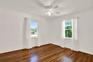 734 37th Ave N, Saint Petersburg, FL 33704 - Photo 17