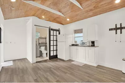 734 37th Avenue N, Saint Petersburg, FL 33704 - Photo 21