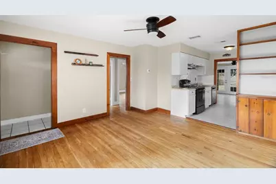 4021 10th Avenue N, Saint Petersburg, FL 33713 - Photo 3