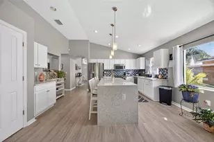 27644 Sugar Loaf Dr, Wesley Chapel, FL 33544 - Photo 11