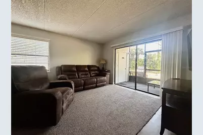 2275 62nd Avenue N #101, Saint Petersburg, FL 33702 - Photo 9