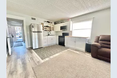 2275 62nd Avenue N #101, Saint Petersburg, FL 33702 - Photo 5