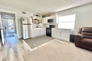 2275 62nd Ave N, Saint Petersburg, FL 33702 - Photo 5